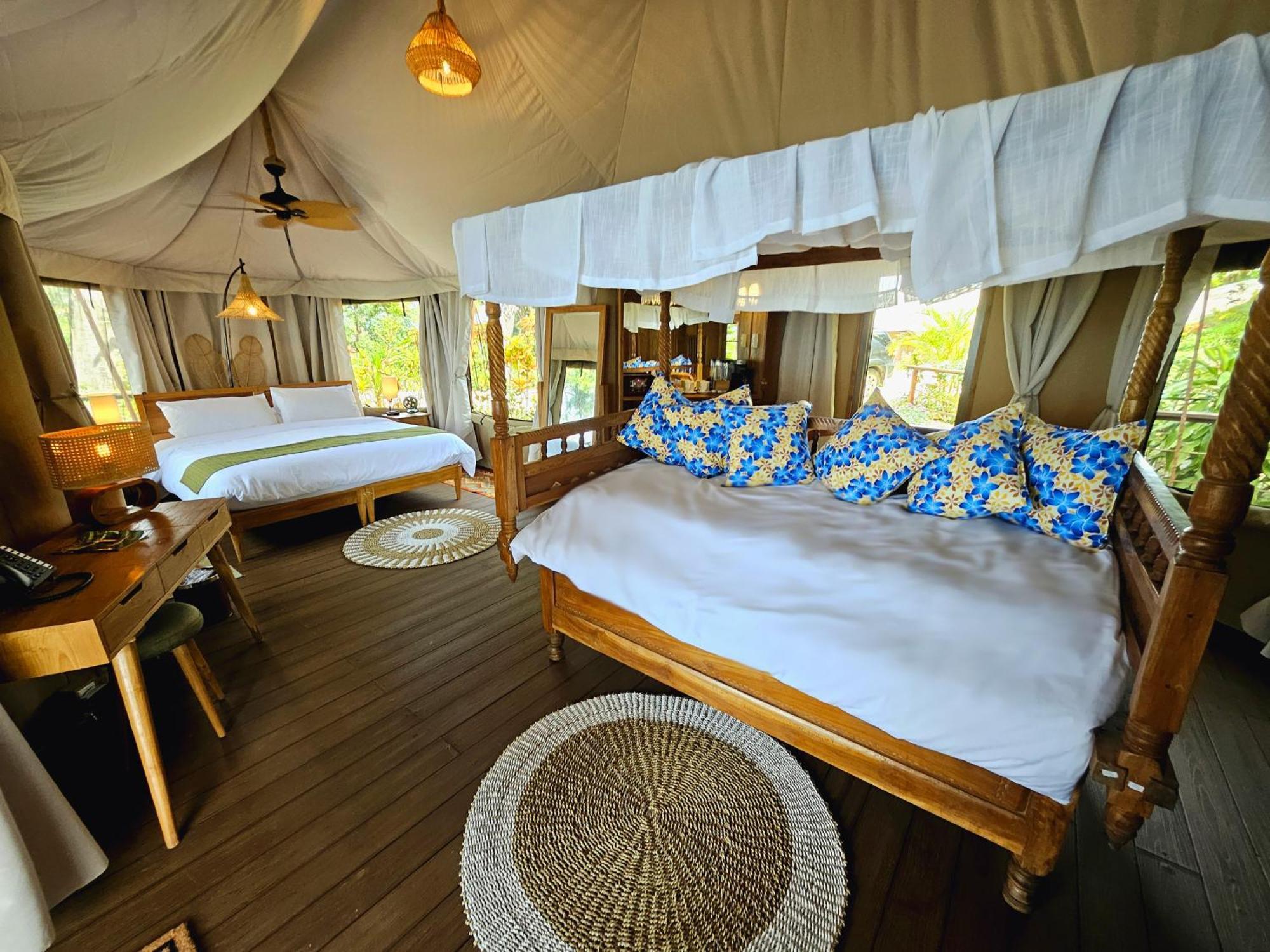 Palau Carolines Resort Koror Exterior foto